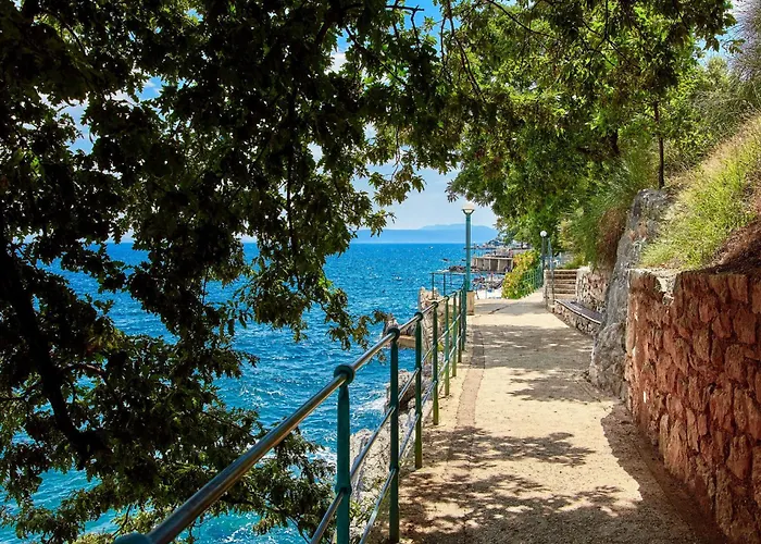 Luka By Interhome * Lovran